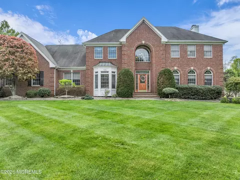 641 Kirwan Ct, Freehold, NJ 07728