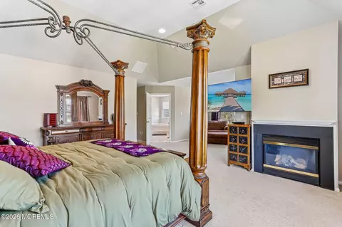 Bedroom - 4 Alyssa Rose Ln, Jackson, NJ 08527 photo 4 of 8
