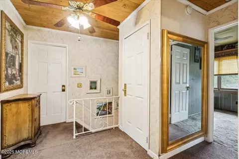Entry Way - 8 Hawaii Rd, Jackson, NJ 08527 photo 4 of 4