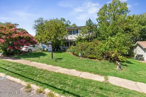 Exterior - 8 Hawaii Rd, Jackson, NJ 08527 photo 1 of 3