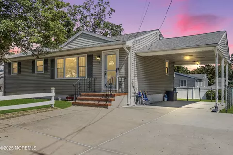 299 Texas Dr, Brick, NJ 08723