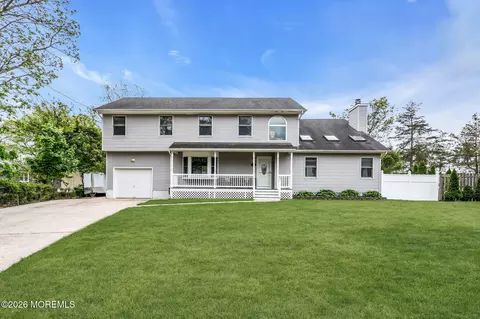 7 Musket Pl, Toms River, NJ 08753