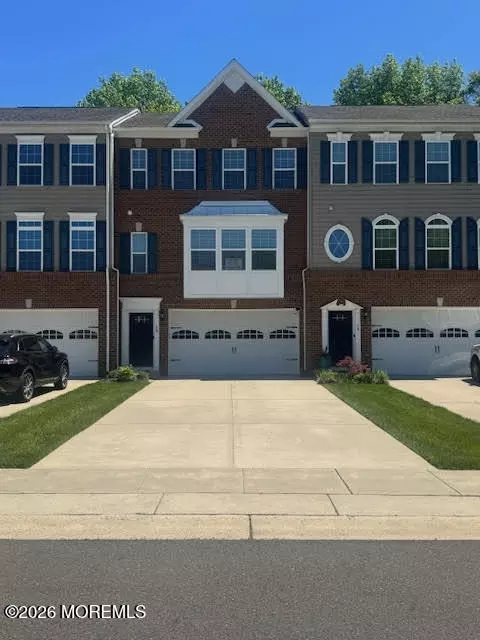 28 Grace Dr, Marlton, NJ 08053