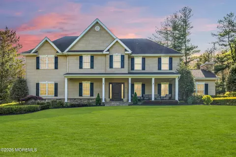 16 Woodhollow Rd, Colts Neck, NJ 07722