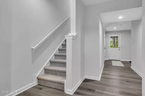 Entry Way - 504 Cyprus Ct, Forked River, NJ 08731 photo 2 of 8