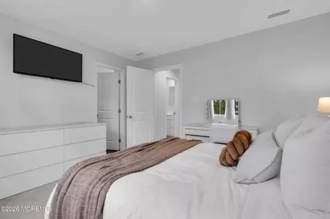 Bedroom - 504 Cyprus Ct, Forked River, NJ 08731 photo 4 of 4