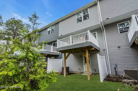 Exterior - 504 Cyprus Ct, Forked River, NJ 08731 photo 4 of 5