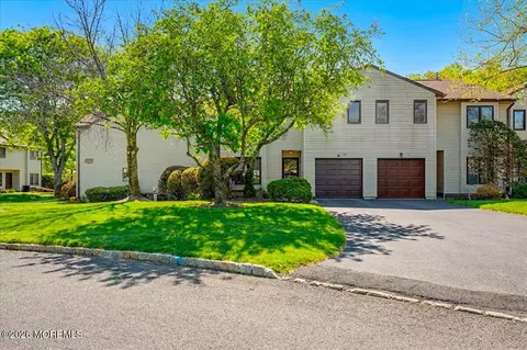 136 Tangerine Dr #136, Marlboro, NJ 07746