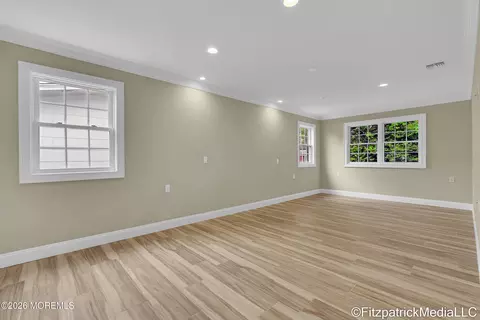 Living - 35 Markham Rd, Brick, NJ 08724 photo 1 of 5