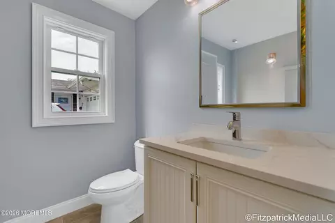 Bath - 35 Markham Rd, Brick, NJ 08724 photo 2 of 3
