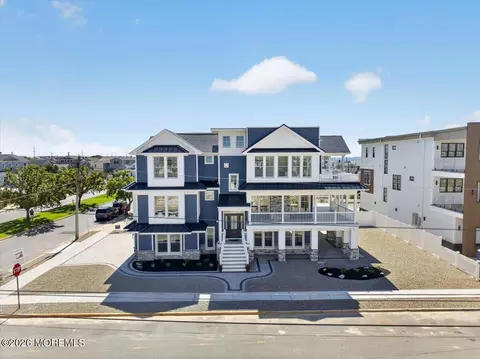 1519 N Bayview Ave, Seaside Park, NJ 08752
