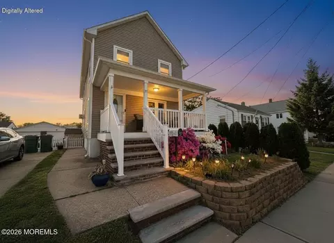 37 Boehmhurst Ave, Sayreville, NJ 08872