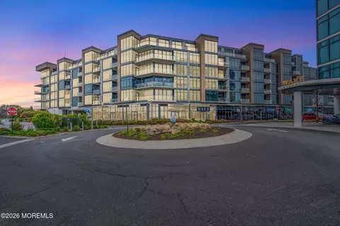 15 Morris Ave #202, Long Branch, NJ 07740