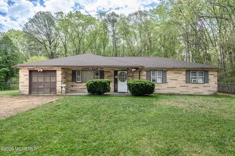 839 Bowman Rd, Jackson, NJ 08527