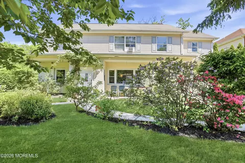 905 14th St, Lakewood, NJ 08701