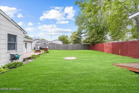 Exterior - 305 6th St, Waretown, NJ 08758 photo 3 of 5
