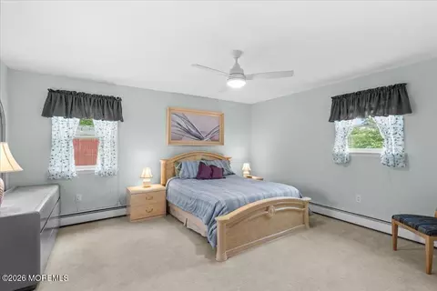 Bedroom - 305 6th St, Waretown, NJ 08758 photo 3 of 5