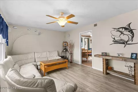 Other - 305 6th St, Waretown, NJ 08758 photo 3 of 7