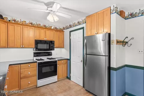Kitchen - 305 6th St, Waretown, NJ 08758 photo 2 of 5