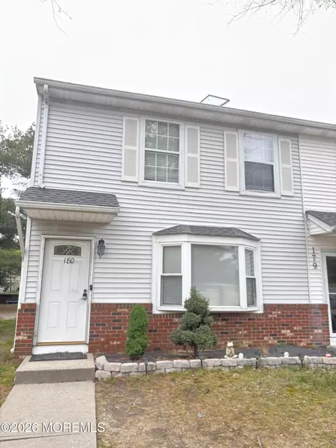 180 Eva Ct, Jackson, NJ 08527