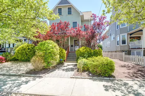 106 Forman Ave, Point Pleasant Beach, NJ 08742