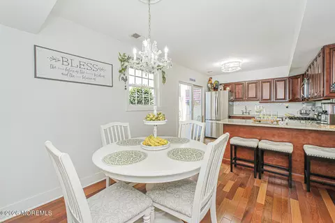 Dining - 4 Shilling Way, Jackson, NJ 08527 photo 2 of 5