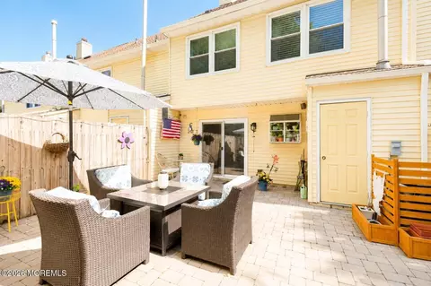 Exterior - 4 Shilling Way, Jackson, NJ 08527 photo 2 of 4
