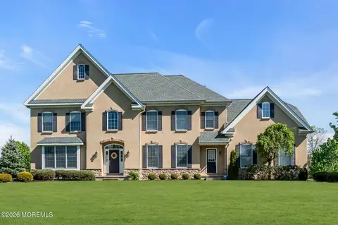 42 Ridgeview Way, Allentown, NJ 08501