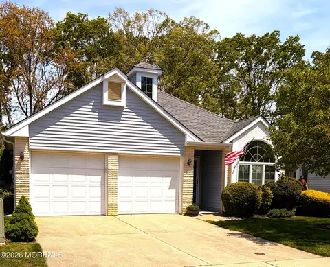 2312 Coral Leaf Rd, Toms River, NJ 08755