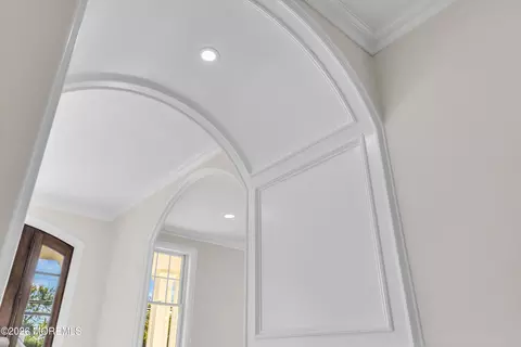 Entry Way - 907 Riverview Dr, Brielle, NJ 08730 photo 2 of 12