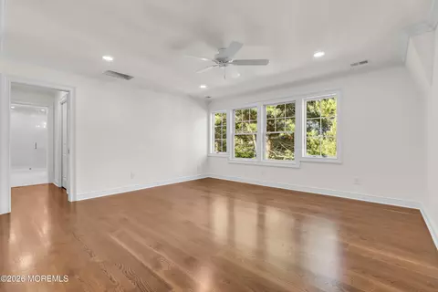 Bedroom - 907 Riverview Dr, Brielle, NJ 08730 photo 5 of 7