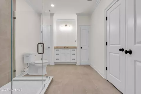 Bath - 907 Riverview Dr, Brielle, NJ 08730 photo 11 of 11