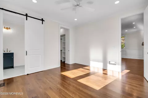 Bedroom - 907 Riverview Dr, Brielle, NJ 08730 photo 2 of 7