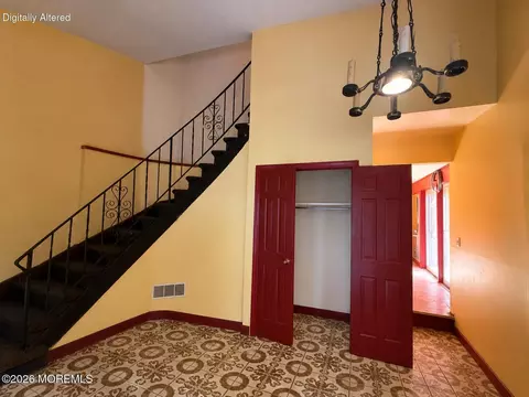 134 Mccaffery Rd, Manalapan, NJ 07726