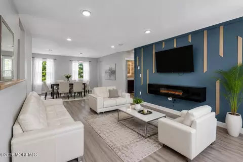 96 White St #D, Eatontown, NJ 07724