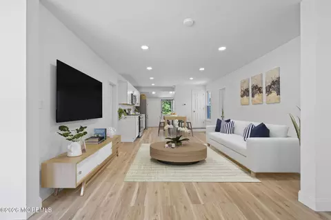 310 East Rd, Belford, NJ 07718