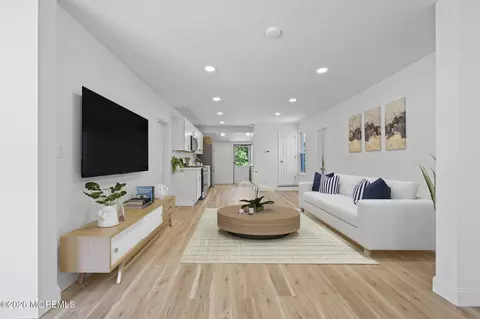 310 East Rd, Belford, NJ 07718