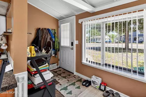 Entry Way - 418 Beach Blvd, Forked River, NJ 08731 photo 1 of 1