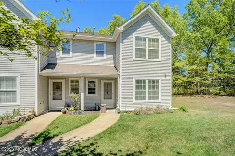 801 Leadership Ct #801, Toms River, NJ 08755