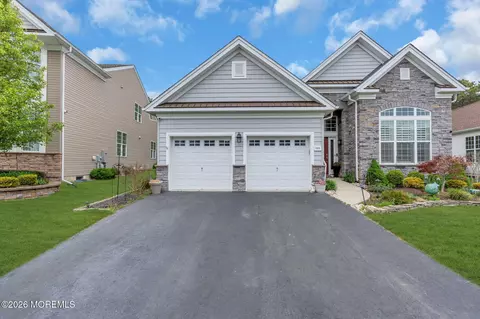Exterior - 185 Arborridge Dr, Forked River, NJ 08731 photo 3 of 8