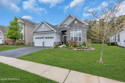 Exterior - 185 Arborridge Dr, Forked River, NJ 08731 photo 4 of 8