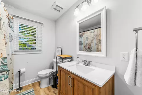 19 Acker Dr, Middletown, NJ 07748 photo 18