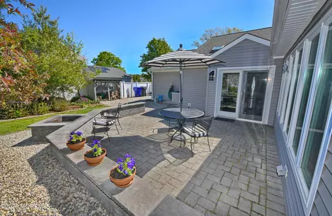 Exterior - 32 Aldgate Dr, Brick, NJ 08724 photo 3 of 10