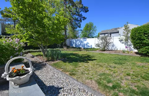 Exterior - 32 Aldgate Dr, Brick, NJ 08724 photo 10 of 10