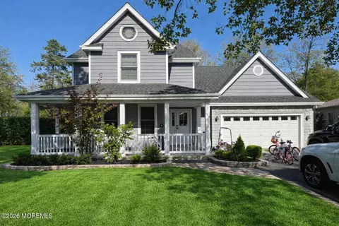 229 Parker St, Manahawkin, NJ 08050