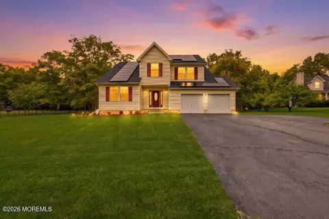 11 Country Rd, Jackson, NJ 08527