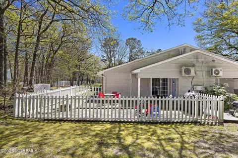 19 Driftwood Dr #212, Little Egg Harbor, NJ 08087