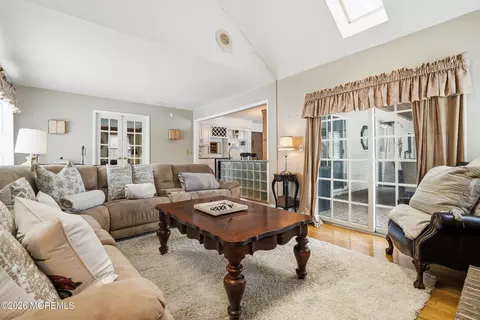 Living - 69 Five Points Rd, Freehold, NJ 07728 photo 10 of 18