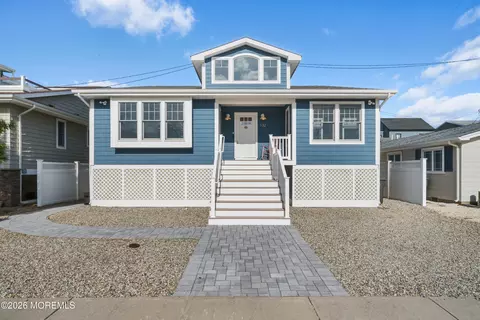 132 Ocean Bay Blvd, Lavallette, NJ 08735