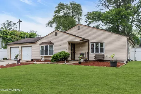 29 Williams Ave, North Middletown, NJ 07748